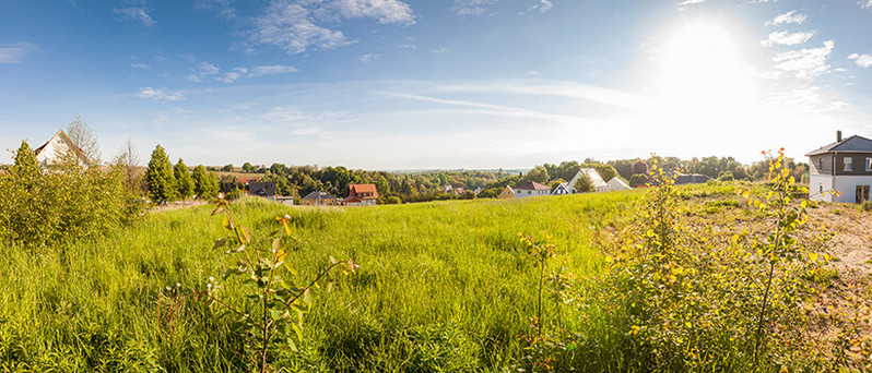 Bauland mit gutem Wetter